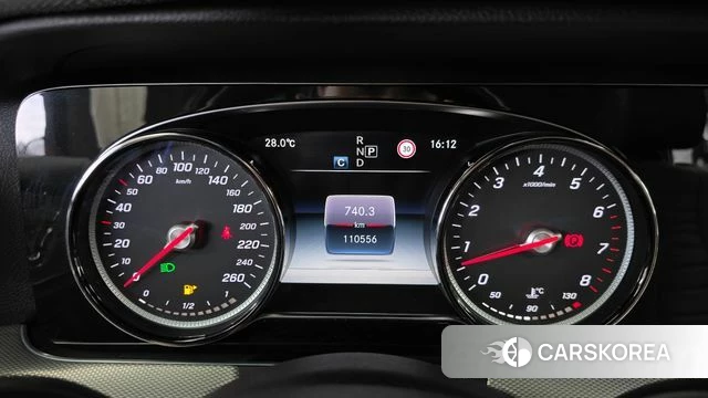 Mercedes-Benz E-Class W213 id 4596436 из Кореи 18