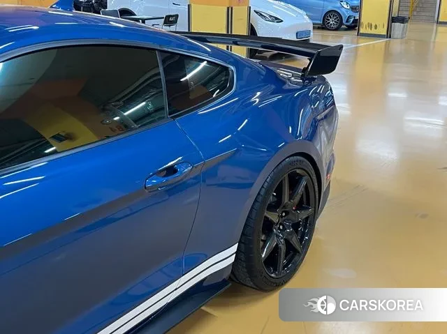 Ford Mustang id 3192509 из Кореи 18