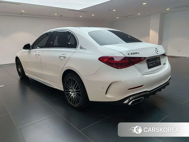 Mercedes-Benz Class C id 4198929 из Китая 17