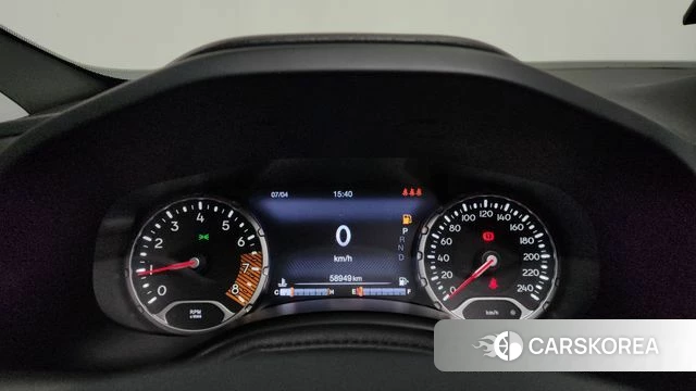 Jeep Renegade id 3898408 из Кореи 18