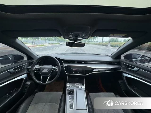 Audi A6L id 4290800 из Китая 18