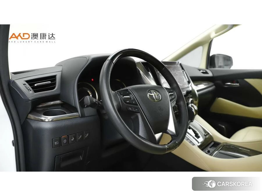 Toyota Elfa id 4493151 из Китая 9