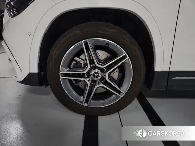 Mercedes-Benz GLA - Class H247 id 3745178 из Кореи 18