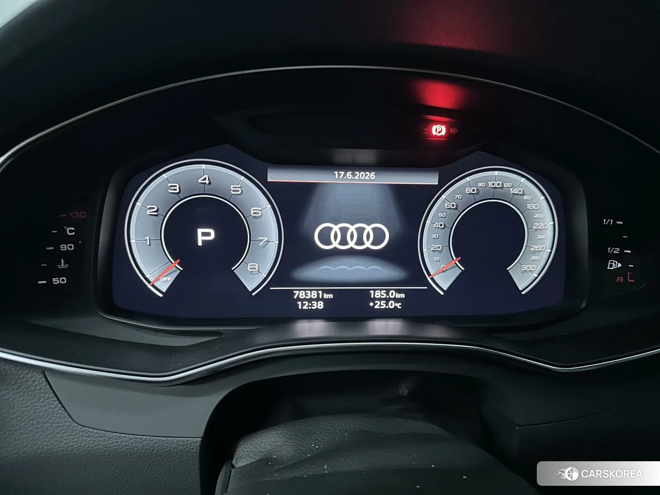 Audi A7L id 4479752 из Китая 15