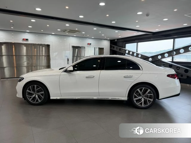 Mercedes-Benz E-Class W214 id 4427369 из Кореи 18