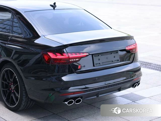 Audi S4 id 4353190 из Китая 26