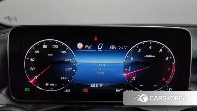 Mercedes-Benz C-Class W206 id 4560797 из Кореи 31