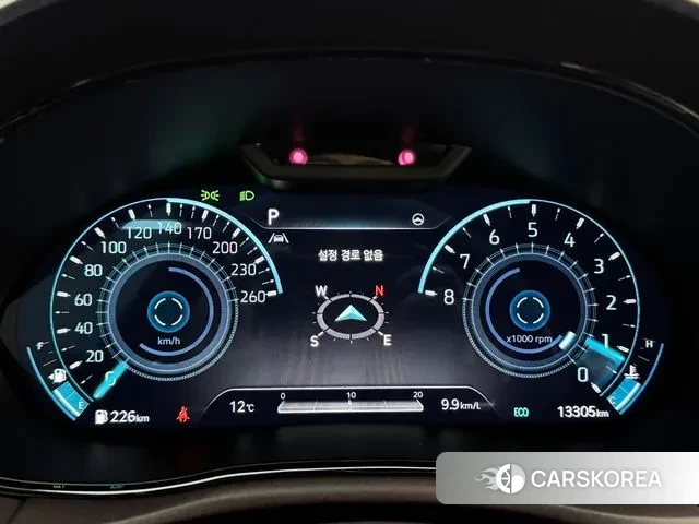 Genesis GV70 id 3026848 из Кореи 18