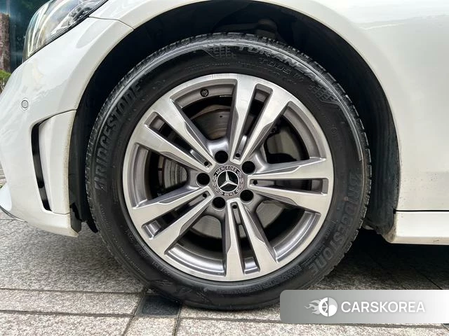 Mercedes-Benz Class C id 4277795 из Китая 20