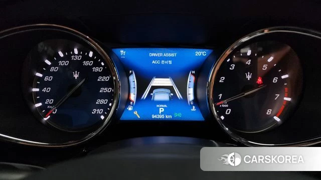 Maserati Quattroporte id 3954770 из Кореи 18