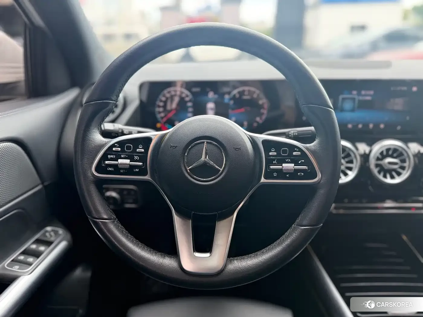 Mercedes-Benz GLA id 4589509 из Китая 26