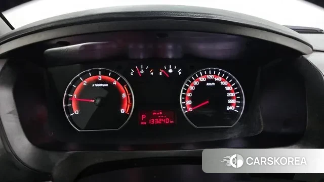 Ssangyong The New Korando Sports id 3397114 из Кореи 18