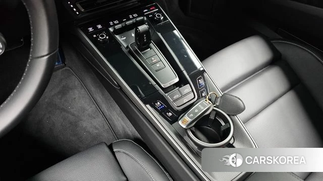Porsche 911(992) id 4700993 из Кореи 29