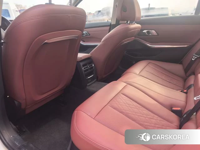BMW 3 series id 3907899 из Китая 19