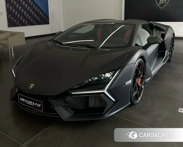 Lamborghini Revuelto id 4239615 из Китая 8