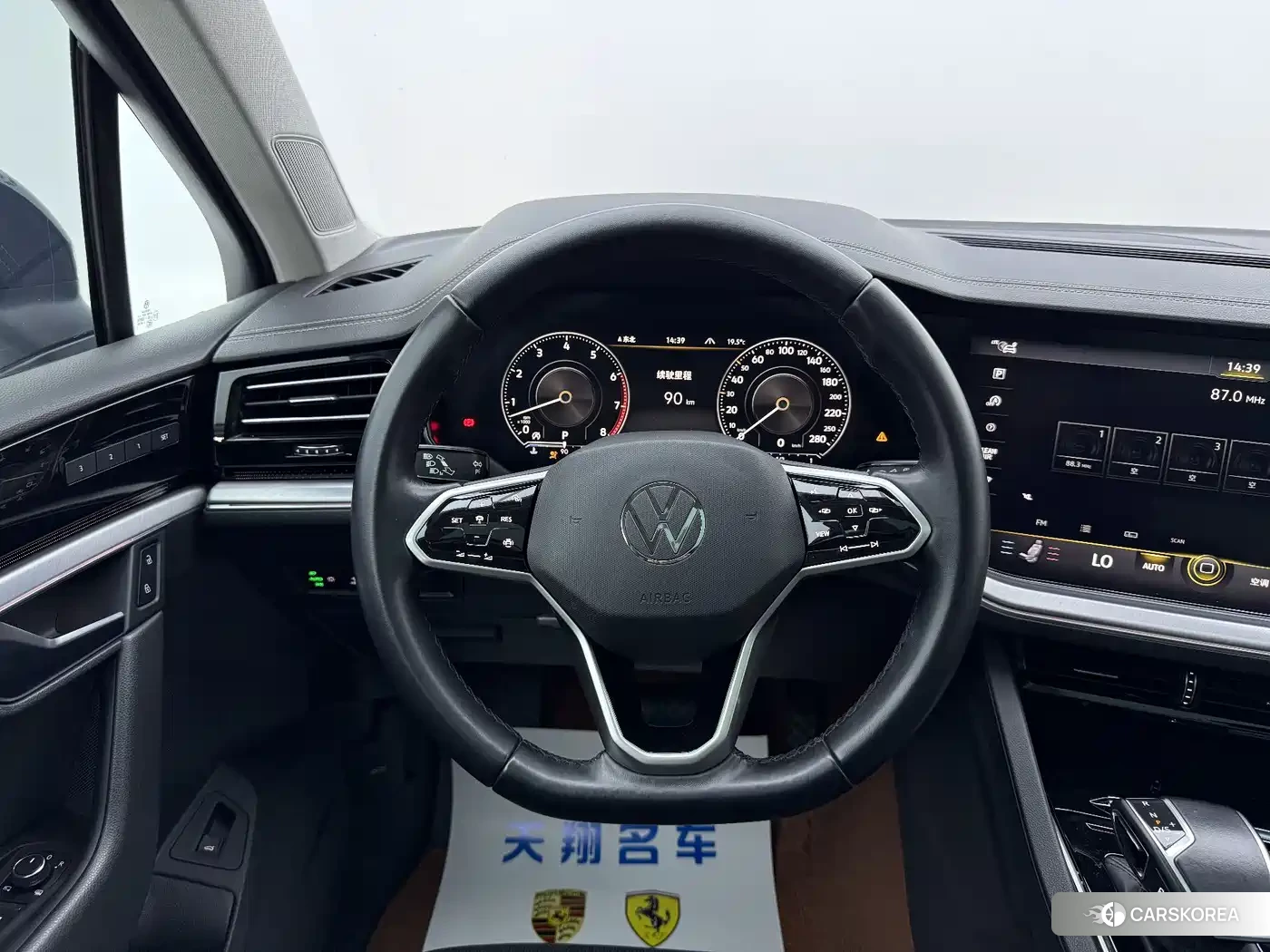 Volkswagen Touareg id 4539312 из Китая 21