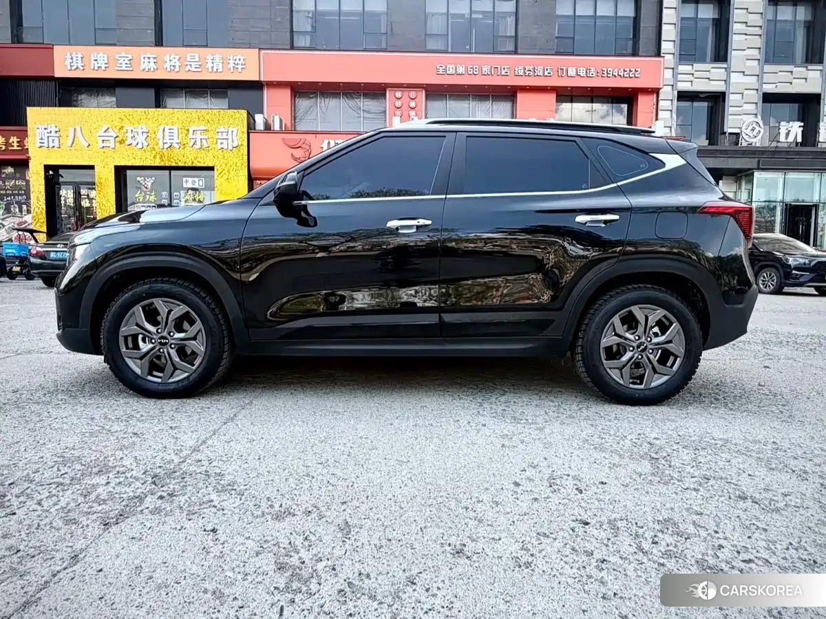Kia Seltos id 4512928 из Китая 22
