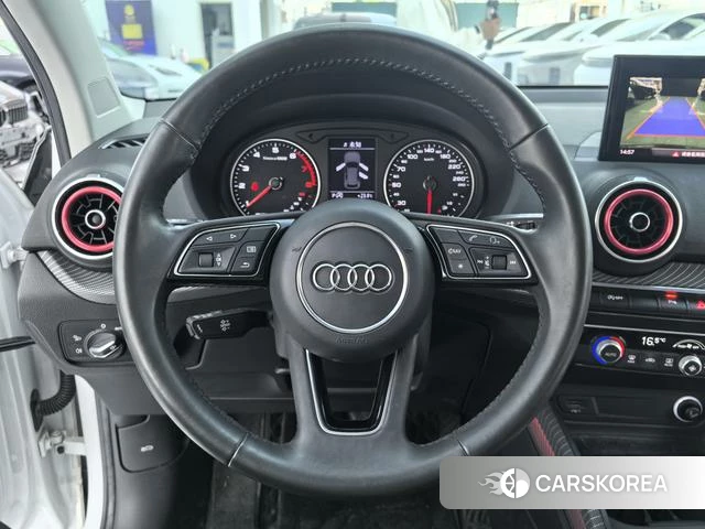 Audi Q2L id 4260417 из Китая 13