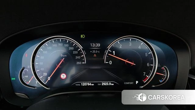 BMW 5 Series (G30) id 4339545 из Кореи 31