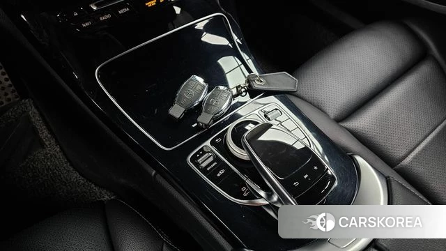 Mercedes-Benz C-Class W205 id 4642847 из Кореи 28