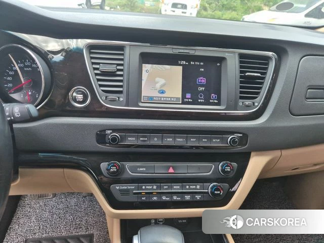 Kia The New Carnival id 4304970 из Кореи 18