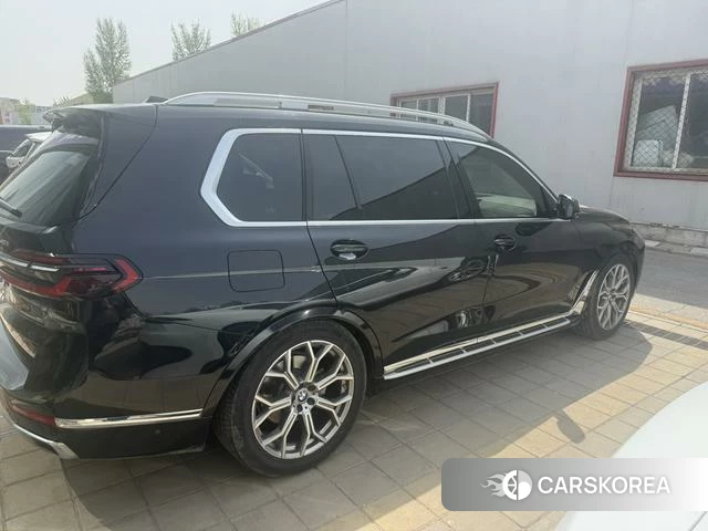 BMW X7 id 4266025 из Китая 10