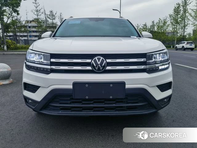 Volkswagen Tuyue id 4278134 из Китая 26
