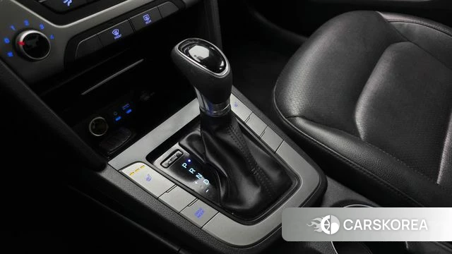 Hyundai Avante AD id 4310952 из Кореи 28