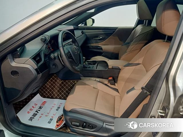 Lexus ES id 4298127 из Китая 23