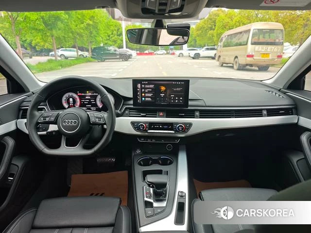 Audi A4L id 4256789 из Китая 9