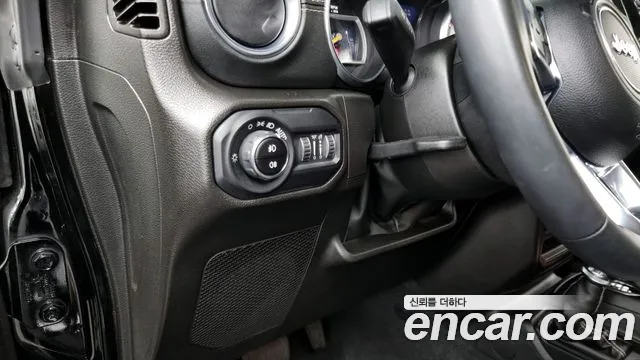 Jeep Wrangler (JL) id 2564223 из Кореи 18