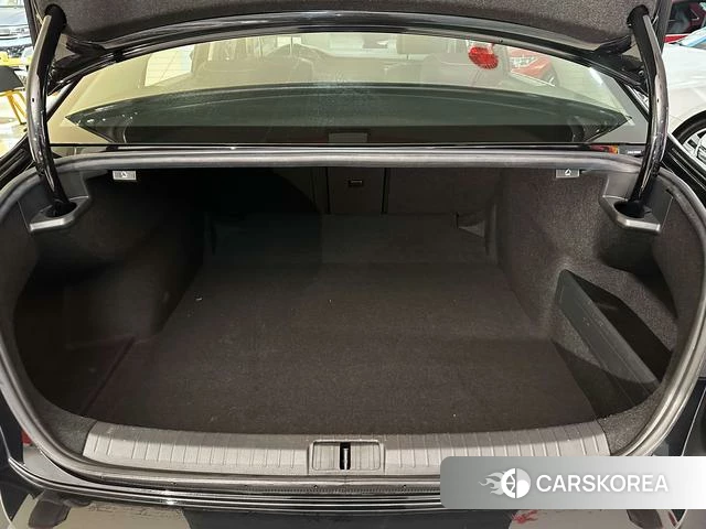 Volkswagen Magotan id 4271882 из Китая 32
