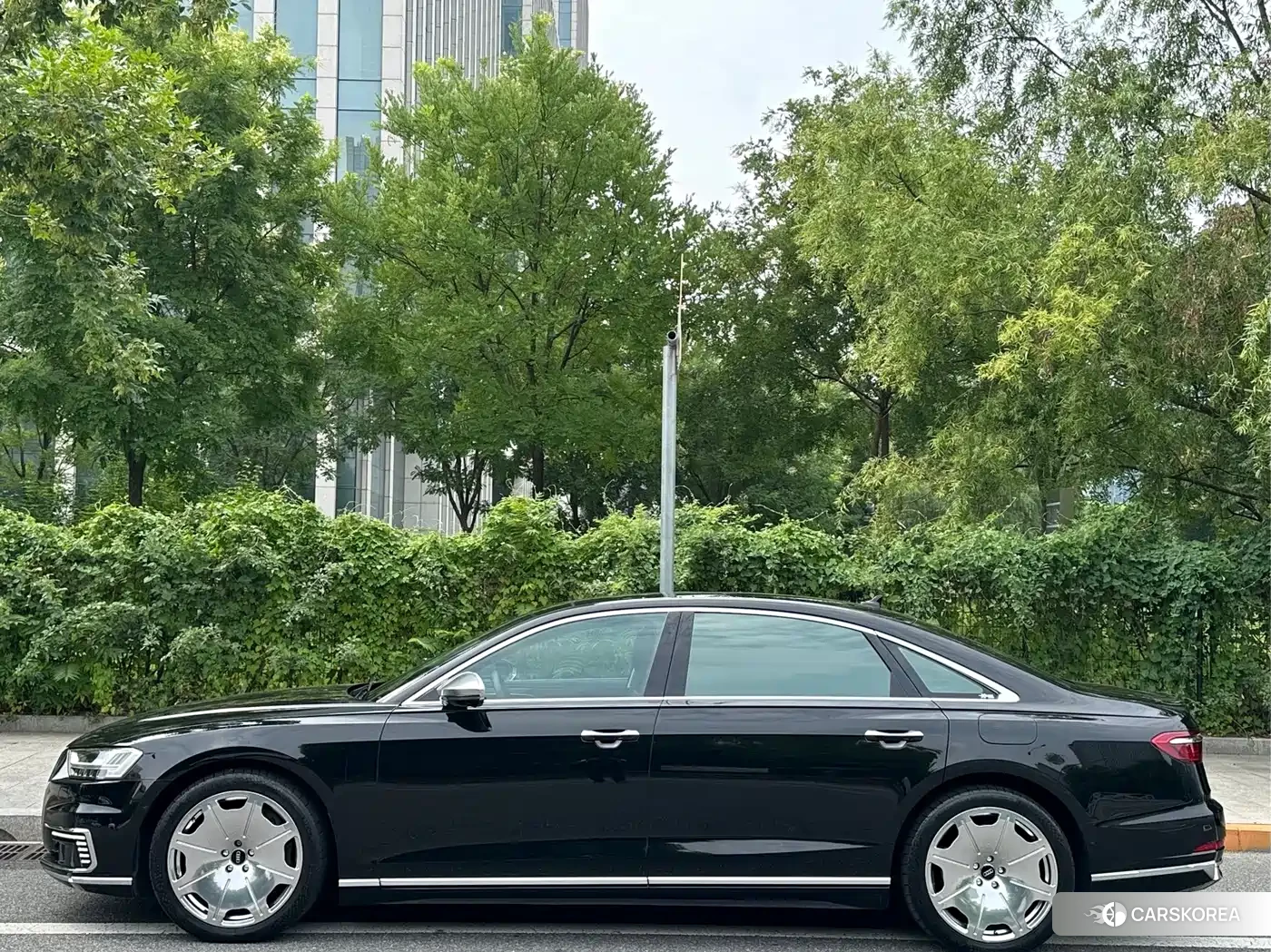 Audi A8 id 4653966 из Китая 23