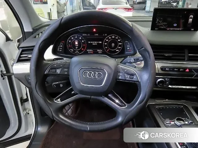 Audi Q7 (4M) id 3494273 из Кореи 18