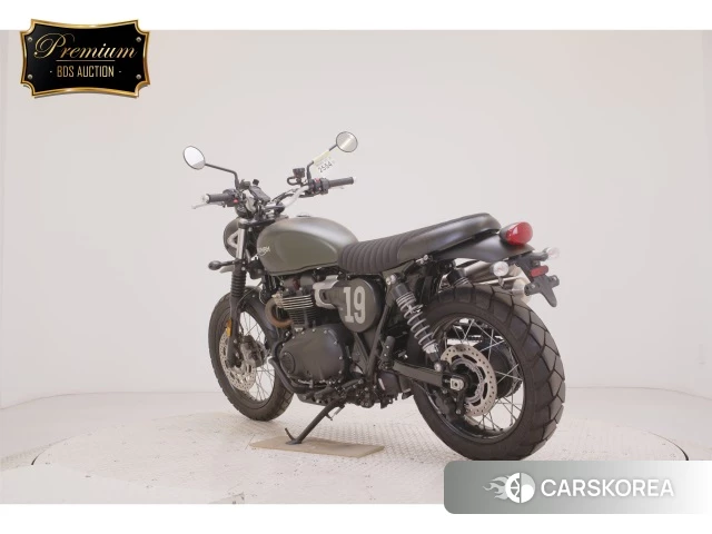 Triumph SCRAMBLER id 4334475 из Японии 8