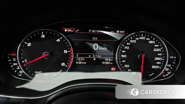 Audi New A6 id 3796299 из Кореи 18