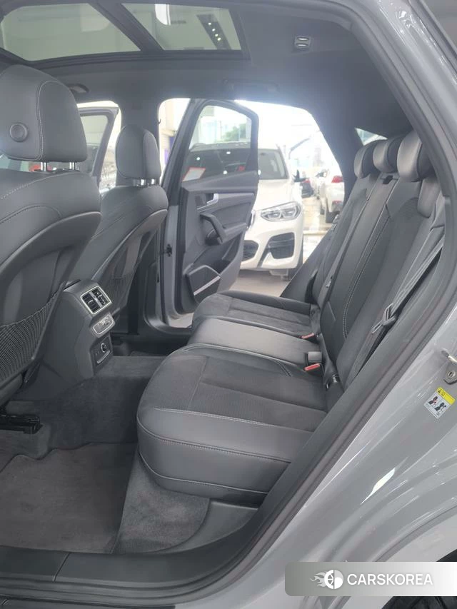 Audi Q5L Sportback id 4279178 из Китая 20