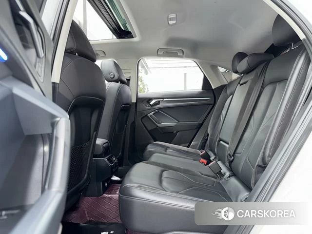 Audi Q3 Sportback id 4261508 из Китая 8
