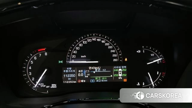 Cadillac XT5 id 3853913 из Кореи 18