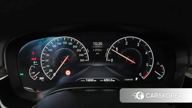 BMW 5 Series (G30) id 4496477 из Кореи 30
