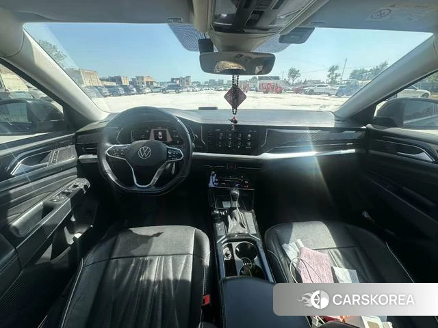 Volkswagen Passat id 4271722 из Китая 8