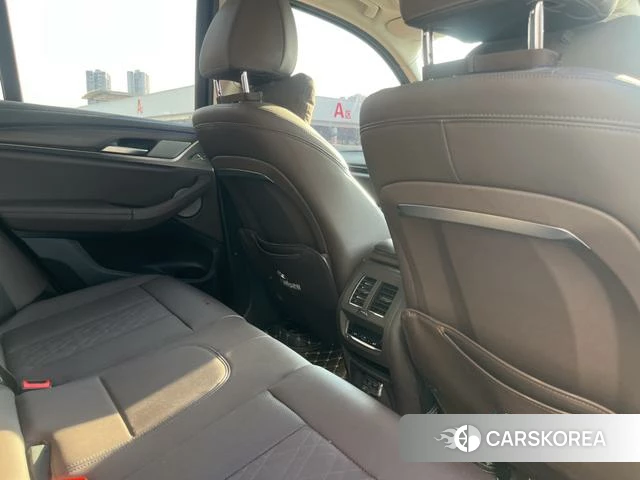 BMW X3 id 4256114 из Китая 14