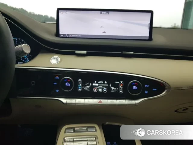 Genesis GV70 id 3063081 из Кореи 17