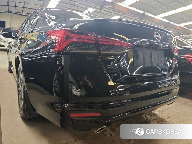 Nissan Teana id 4259576 из Китая 8