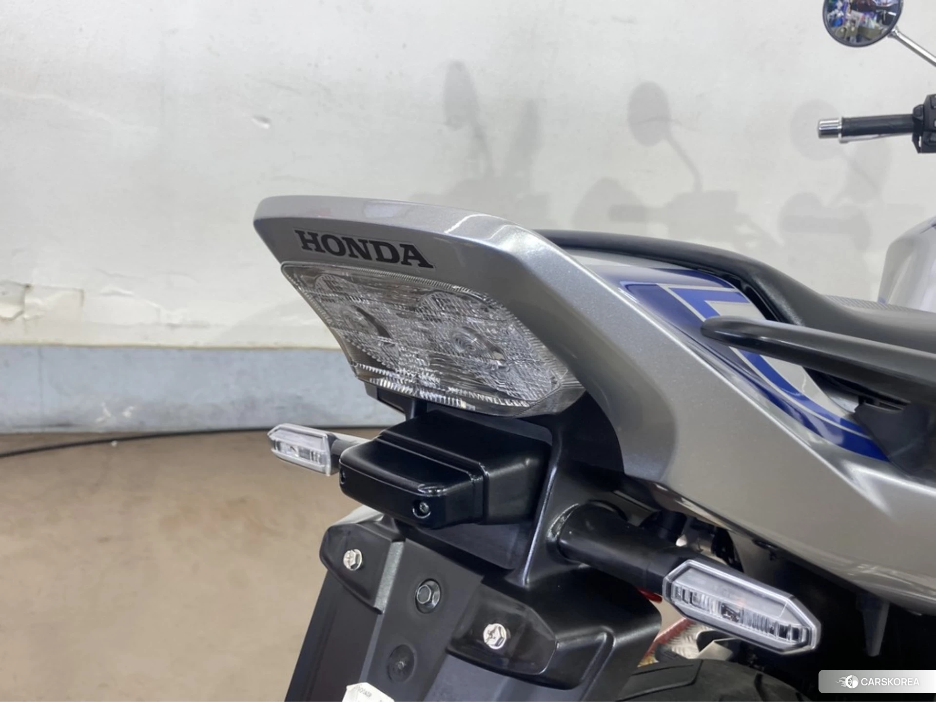 Проданный Honda CB1300SF ABS id 4184893 из Японии, фото 29