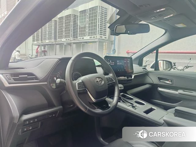 Toyota Saina id 4329024 из Китая 14