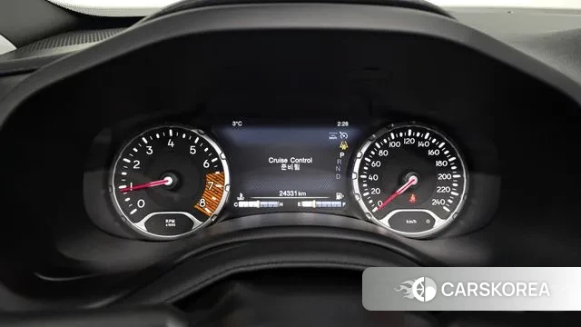 Jeep Renegade id 3555928 из Кореи 18