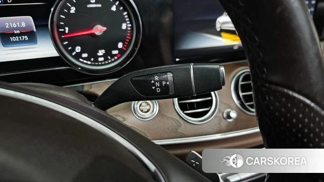 Mercedes-Benz E-Class W213 id 4770768 из Кореи 32