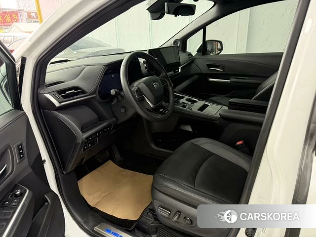 Toyota Saina id 4276078 из Китая 8