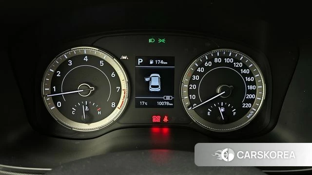 Hyundai Venue id 3828775 из Кореи 18